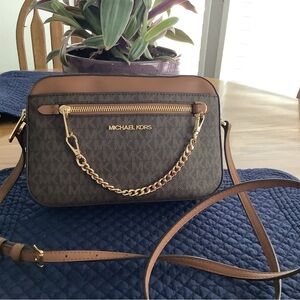 Michael Kors Signature Crossbody